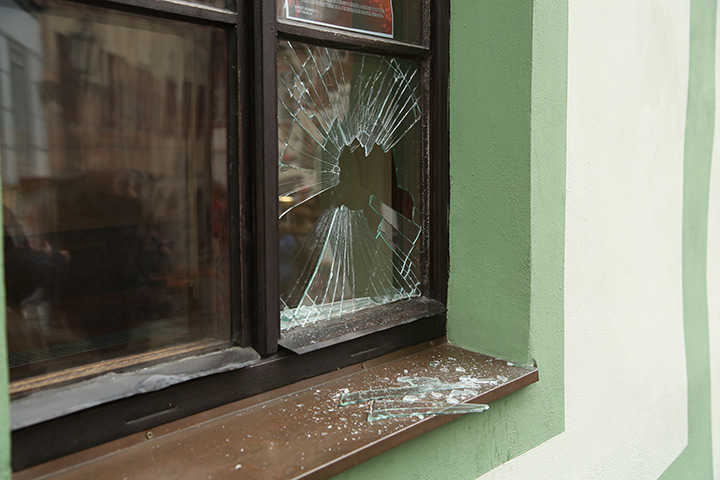 A2B Glass are able to board up broken windows while they are being repaired in Greenwich.